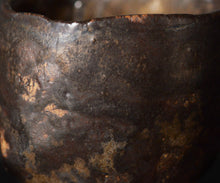 画像をギャラリービューアに読み込む, 泉田之也 積層黒ぐい呑