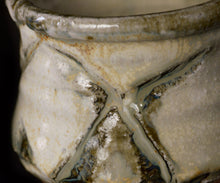 画像をギャラリービューアに読み込む, マイケルマルティノ 彫朝鮮唐津小服茶盌