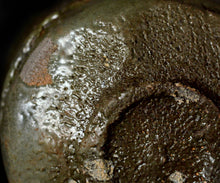 画像をギャラリービューアに読み込む, 岡本作礼 黒唐津茶盌 銘「暗香」