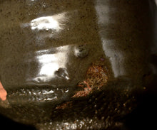 画像をギャラリービューアに読み込む, 岡本作礼 黒唐津茶盌 銘「暗香」