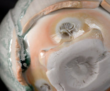 画像をギャラリービューアに読み込む, 加藤真美 フロスト釉茶碗 銘「コノハナ」