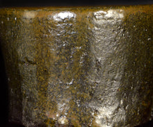 画像をギャラリービューアに読み込む, 三藤るい 黒唐津刳貫茶碗