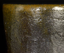 画像をギャラリービューアに読み込む, 三藤るい 黒唐津刳貫茶碗