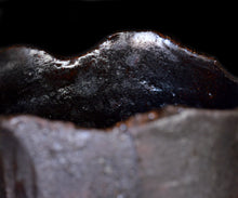 画像をギャラリービューアに読み込む, 若尾利貞 黒楽茶盌