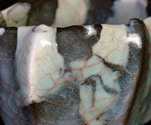 画像をギャラリービューアに読み込む, 若尾経 青磁茶盌