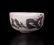 画像をギャラリービューアに読み込む, アマンダトン The Perfect Imbalance 抹茶碗「龍」