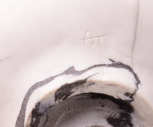 画像をギャラリービューアに読み込む, アマンダトン The Perfect Imbalance 抹茶碗「龍」