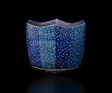 画像をギャラリービューアに読み込む, 伊藤北斗 釉刻色絵金銀彩 面取茶盌