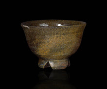 画像をギャラリービューアに読み込む, 三藤るい 青唐津割高台茶碗