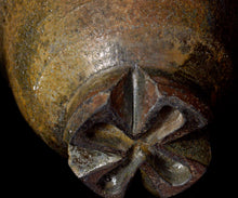 画像をギャラリービューアに読み込む, 三藤るい 青唐津割高台茶碗