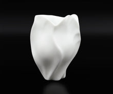 画像をギャラリービューアに読み込む, 張多然 白い花 カップB