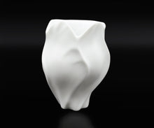 画像をギャラリービューアに読み込む, 張多然 白い花 カップB