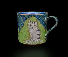 画像をギャラリービューアに読み込む, 伊藤北斗 釉刻色絵金銀彩 珈琲呑 猫A