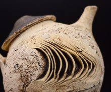 画像をギャラリービューアに読み込む, 泉田之也 積層粉引茶壺