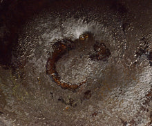 画像をギャラリービューアに読み込む, 吉見螢石 織部黒沓茶盌 銘「弦月」