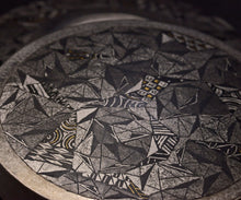 画像をギャラリービューアに読み込む, 多田幸史 幾何紋白金彩 合子