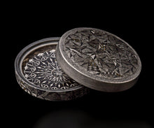 画像をギャラリービューアに読み込む, 多田幸史 幾何紋白金彩 合子