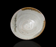 画像をギャラリービューアに読み込む, 三藤るい 朝鮮唐津平盃