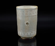 画像をギャラリービューアに読み込む, 光藤佐 青磁象嵌湯呑B