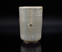 画像をギャラリービューアに読み込む, 光藤佐 青磁象嵌湯呑B