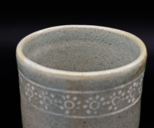 画像をギャラリービューアに読み込む, 光藤佐 青磁象嵌湯呑B