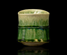 画像をギャラリービューアに読み込む, 鈴木徹 緑釉湯呑B