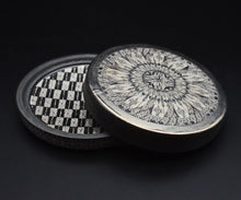 画像をギャラリービューアに読み込む, 多田幸史 幾何紋白金彩 合子