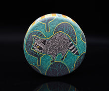 画像をギャラリービューアに読み込む, 伊藤北斗 釉刻色絵金銀彩 小筥B