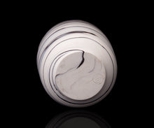 画像をギャラリービューアに読み込む, アマンダトン The Perfect Imbalance 徳利