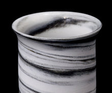 画像をギャラリービューアに読み込む, アマンダトン The Perfect Imbalance ぐい呑