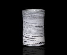 画像をギャラリービューアに読み込む, アマンダトン The Perfect Imbalance ぐい呑C