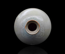 画像をギャラリービューアに読み込む, 光藤佐 青磁象嵌梅瓶