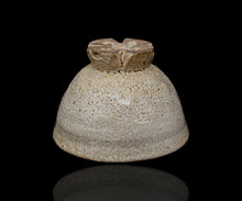 画像をギャラリービューアに読み込む, 金宗勲 割高台茶盌 銘「白兎」