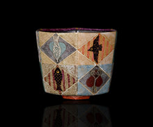 画像をギャラリービューアに読み込む, 伊藤北斗 釉刻色絵金銀彩 面取茶碗
