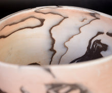 画像をギャラリービューアに読み込む, アマンダトン The Perfect Imbalance 窯変黒白磁茶盌「火舞影」
