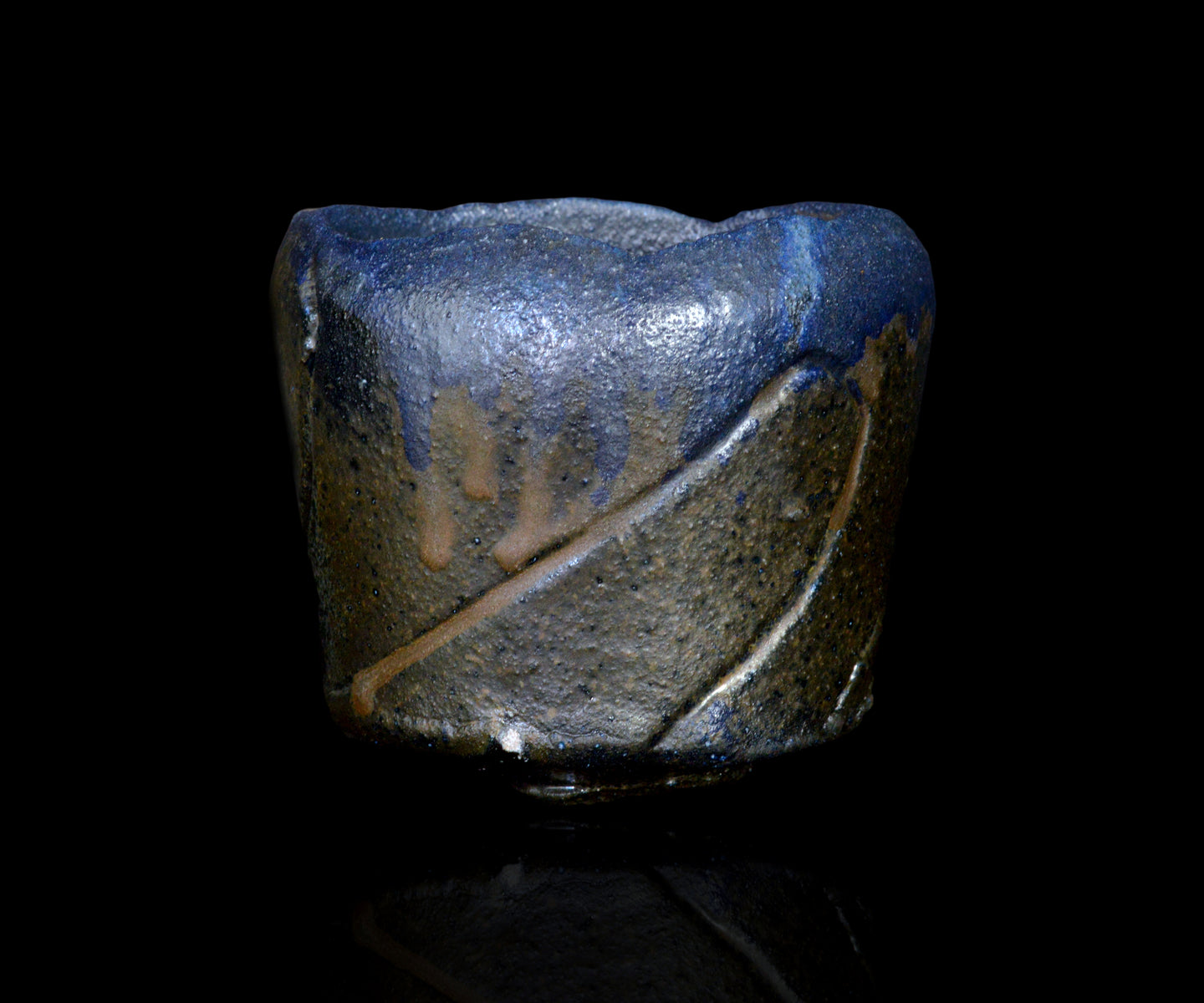 後関裕士 蒼変黒線刻茶盌