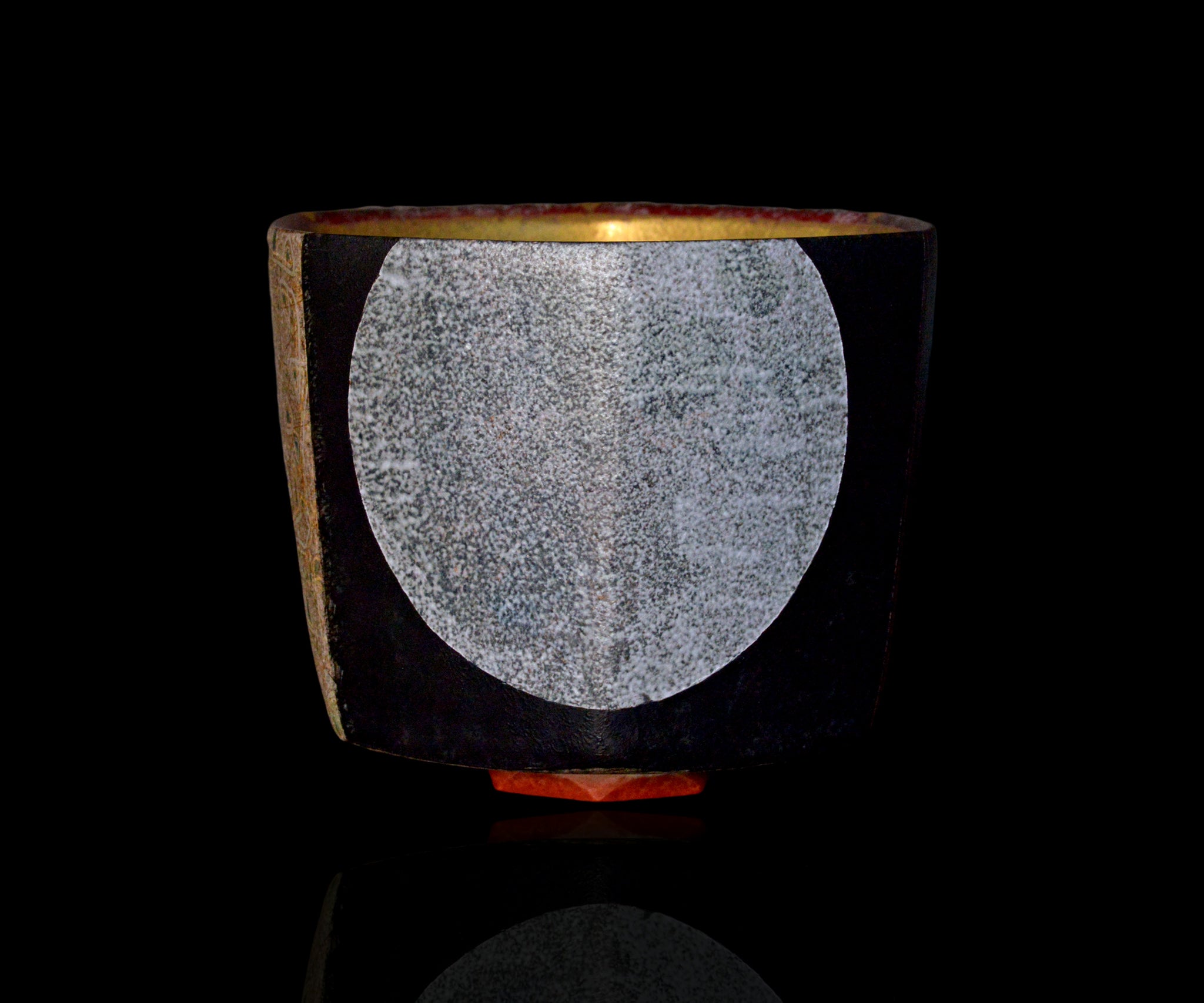 伊藤北斗 釉刻色絵金銀彩 面取茶盌 -Moon- – 窯と土～Kama-to-tsuchi～