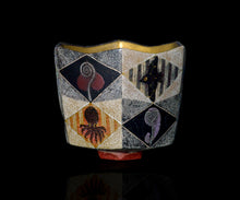 画像をギャラリービューアに読み込む, 伊藤北斗 釉刻色絵金銀彩 面取茶盌
