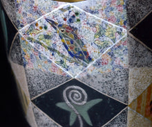 画像をギャラリービューアに読み込む, 伊藤北斗 釉刻色絵金銀彩 面取茶盌
