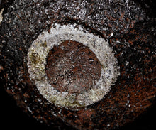 画像をギャラリービューアに読み込む, 三藤るい 黒唐津茶碗
