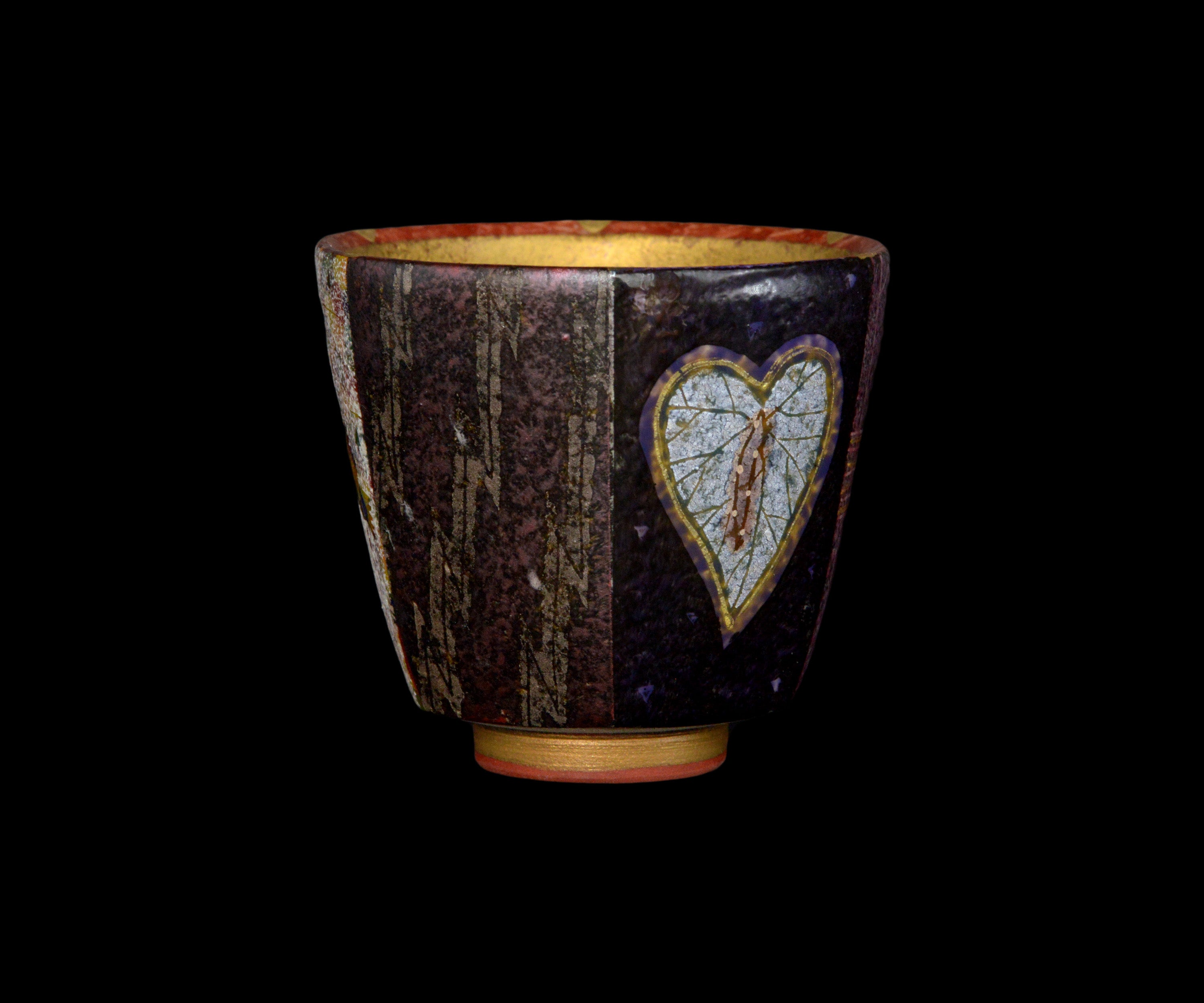 伊藤北斗 釉刻色絵金銀彩 珈琲呑 木菟 – 窯と土～Kama-to-