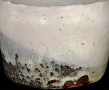 画像をギャラリービューアに読み込む, 後関裕士 白泥茶盌 銘「霜雪」
