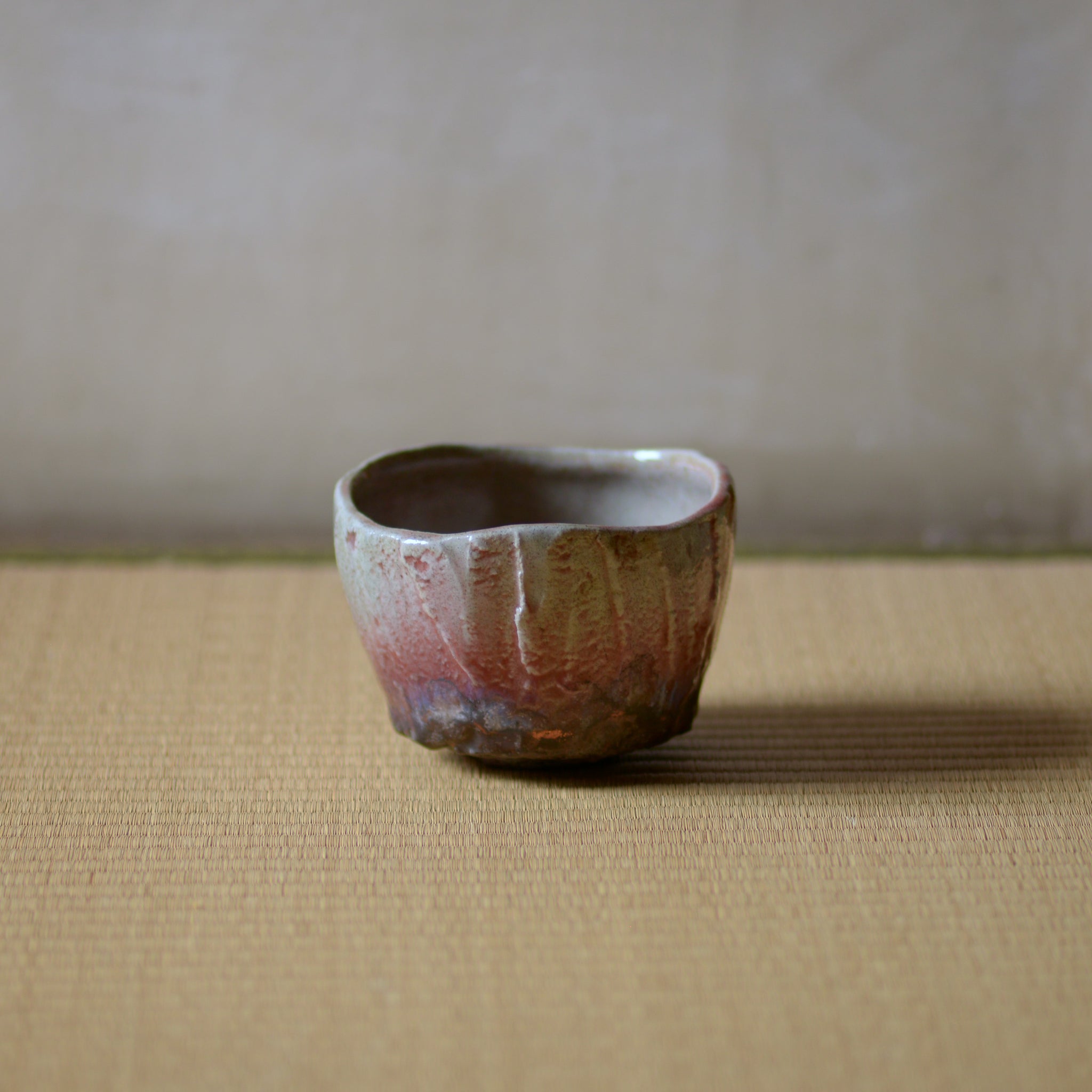 道具 ] - 道具 益子焼 浩造 辰砂茶碗（共箱） | ネットショップ