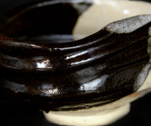 Load image into Gallery viewer, Okuiso Taisaku Shinotsu tea bowl
