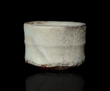 画像をギャラリービューアに読み込む, 竹下鹿丸 相継幽白磁茶盌

