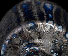 Load image into Gallery viewer, Hiroshi Gozeki Sohen-guro Chawan Singularity #1
