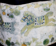 Load image into Gallery viewer, Ito Hokuto Yukoku Iroke Kinginsai chawan
