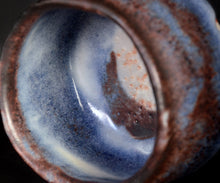 Load image into Gallery viewer, Kan Matsuzaki Sōryū Shino Chawan
