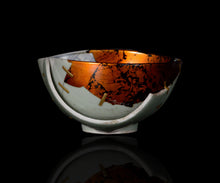 画像をギャラリービューアに読み込む, 布下翔碁 embracing-damage 033
