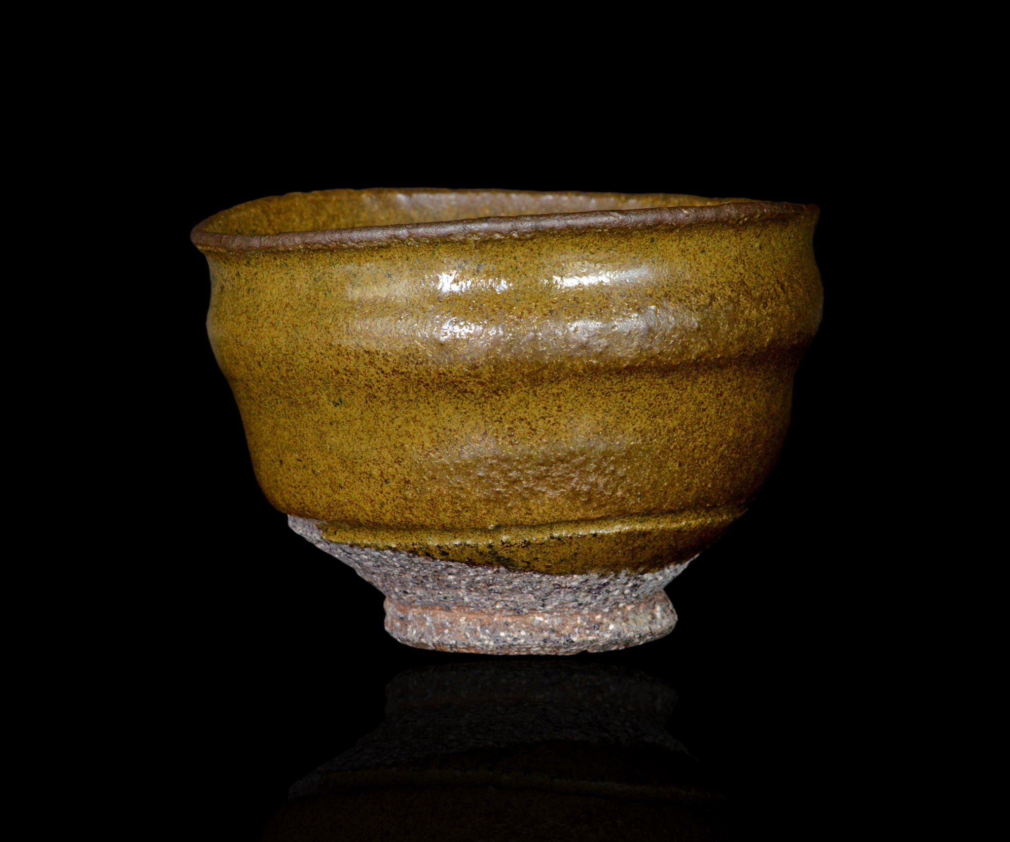 三藤るい 黒唐津茶碗 – 窯と土～Kama-to-tsuchi～